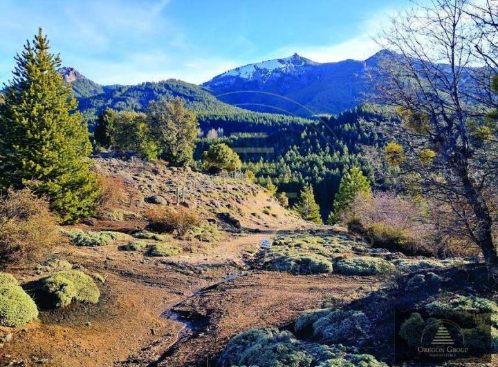Terreno · 992m²