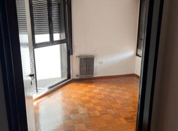 Departamento de 4 ambientes, Córdoba · Centro Frente Plaza Colón Alquiler Departamento 2 Dorm. Avellaneda 190 Piso 5