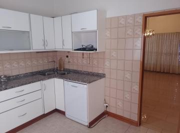 Casa de 4 ambientes, Saavedra · Hermosa y Comoda Casa en El Barrio de Saavedra!