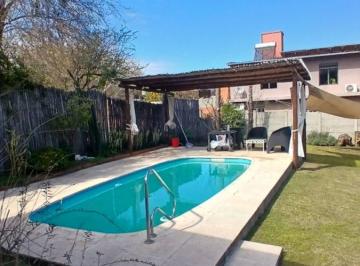 Casa de 2 ambientes, Mendiolaza · Cabaña con Piscina en Venta, El Talar, Mendiolaza