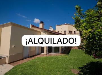 Casa · 380m² · 6 Ambientes · 3 Cocheras · Alquiler Casa con Parque y Pileta - Haedo Norte
