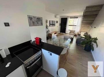 Departamento · 100m² · 3 Ambientes · Departamento en Alquiler - 2 Dorm. 1 Baño - 120 m² - Coghlan