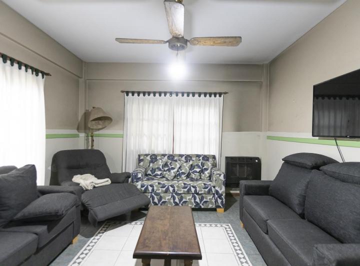 Casa · 212m² · 7 Ambientes