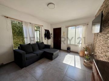 PH · 55m² · 3 Ambientes · PH 3 Ambientes con Terraza Propia en El Corazón de San José