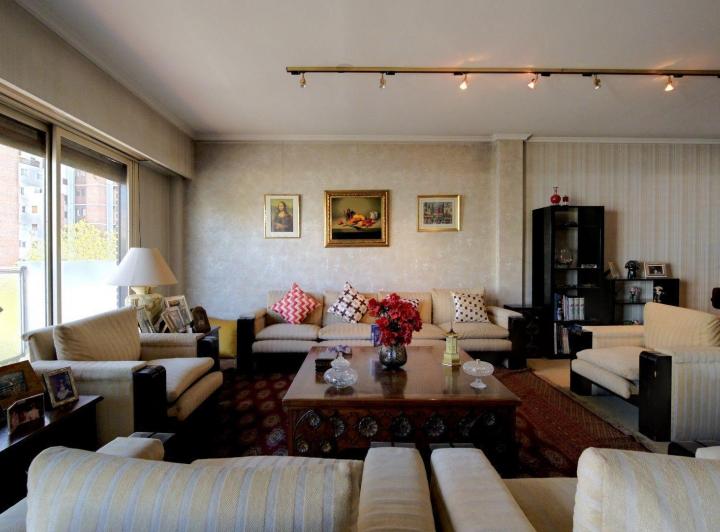 Departamento · 172m² · 5 Ambientes · 1 Cochera