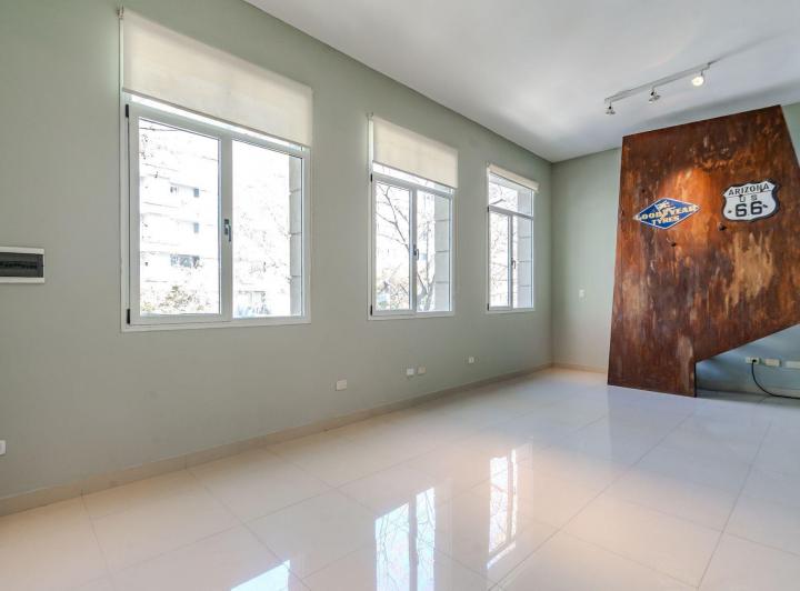 Departamento · 60m² · 2 Ambientes · 1 Cochera
