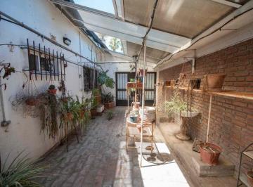 Casa · 138m² · 4 Ambientes · 2 Cocheras · Casa de 3 Dorm. Venta Villa Elisa con Pileta