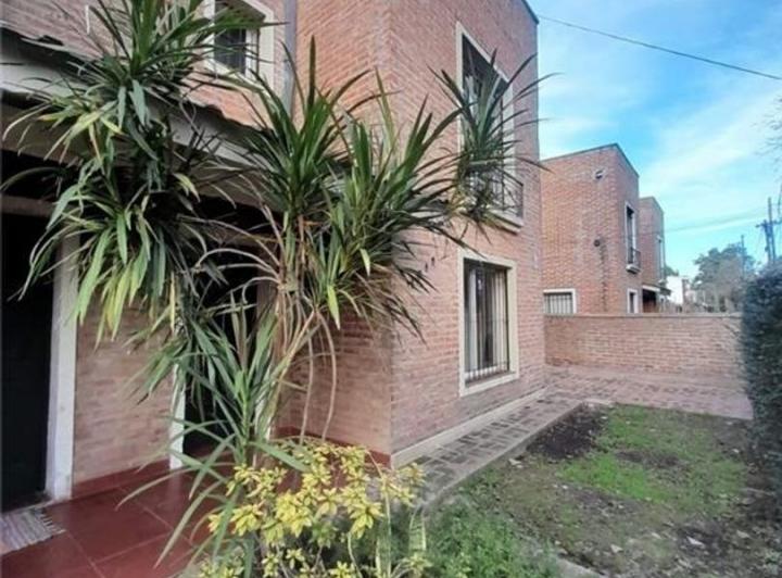 Departamento · 80m² · 3 Ambientes · 2 Cocheras