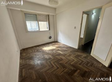 Departamento · 40m² · 3 Ambientes · Venta Departamento 3 Ambientes en Ramos Mejia - Estacion