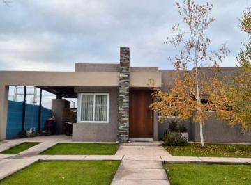 Casa de 4 ambientes, Mayor Drummond · Alquiler Casa Barrio Privado Rincon de Drumond