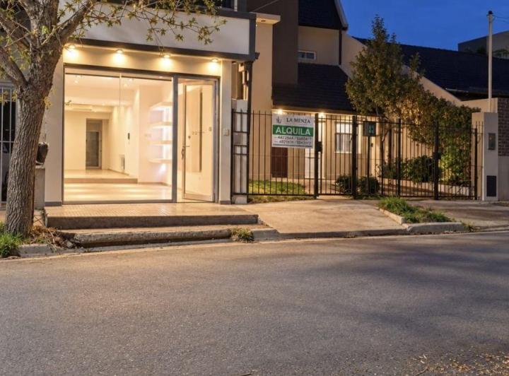 Casa · 285m² · 5 Ambientes