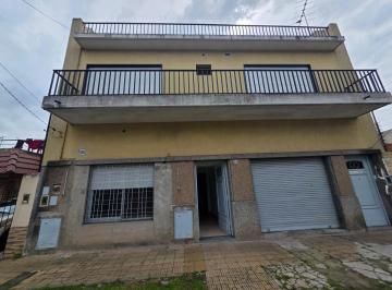 Casa · 80m² · 3 Ambientes · Caseros Alquilo Casa en Planta Baja de 3 Ambientes con Patio F: 11289