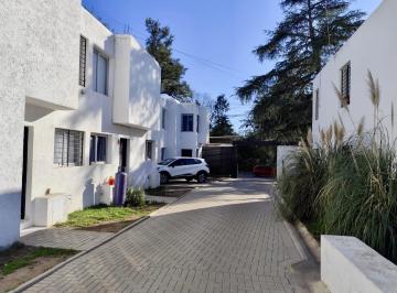 Casa · 85m² · 3 Ambientes · 1 Cochera · Departamento - Housing y Condominios