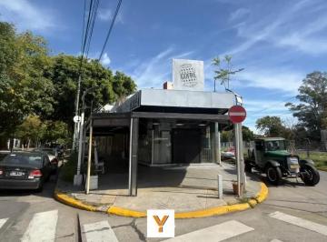 Local comercial · 102m² · 3 Ambientes · Local Comercial en Alquiler - 3 Baños - Villa Devoto