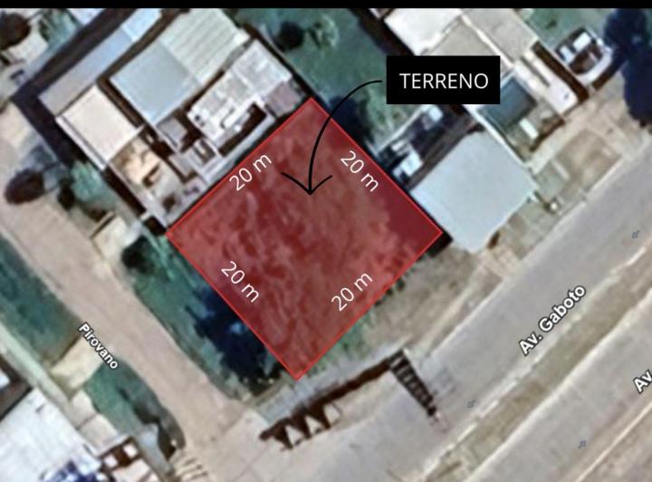 Terreno · 400m²