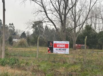 Terreno , La Plata · Lote de Terreno de 2265 m² en Venta, Sobre Av 137 Entre 85 y 86, Partido de La Plata.