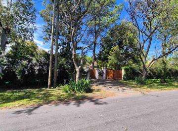 Casa · 224m² · 10 Ambientes · 2 Cocheras · Venta de Casa en Benavidez, Partido de Tigre