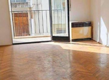Departamento de 4 ambientes, Villa Crespo · Venta Departamento 4 Ambientes Cochera Balcón Dependencia. Villa Crespo. Almagro