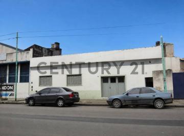 Terreno · 91m² · 3 Ambientes · 1 Cochera · Venta Casa con Lote Propio en Barracas