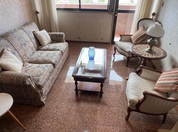 Departamento · 77m² · 3 Ambientes · 2 Cocheras · Venta Departamento de Estilo Totalmente Amoblado
