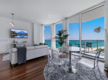 Departamento · 76m² · 2 Ambientes · 2 Cocheras · Departamento en Venta en Miami Beach, Miami, Florida