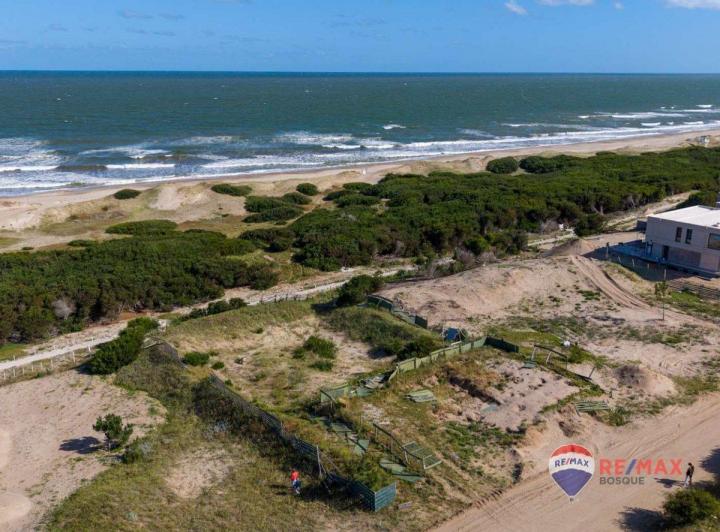 Terreno · 1238m²