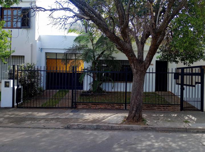 Casa · 141m² · 5 Ambientes · 1 Cochera