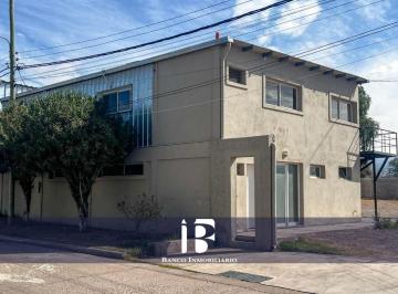 Depósito de 4 ambientes, San Francisco del Monte · Adyacente Rodríguez Peña. Depósito y Oficinas.