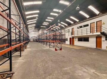 Bodega-Galpón · 916m² · Excelente Galpón de 916,12 m² - Deposito/industria.