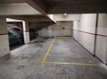 Garage · 21m² · Cochera Doble 2 Autos Ayacucho 930 Fac Medicina