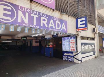 Garage · 12m² · Cochera Recioleta Uriburi 1000 Muy Bajas Expensas