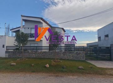 Casa de 8 ambientes, Salta · Solares de Ortiz - Casa - Venta - 4 Dorm. - Piscina - La Silleta - Rosario de Lerma - Salta
