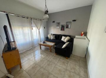 PH · 147m² · 4 Ambientes · 1 Cochera · Alquiler Propiedad 5 Ambientes - San Justo