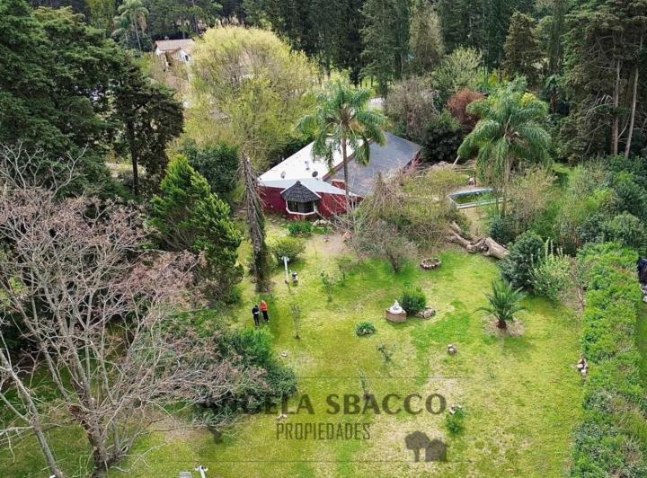 Casa · 198m² · 3 Ambientes · 1 Cochera