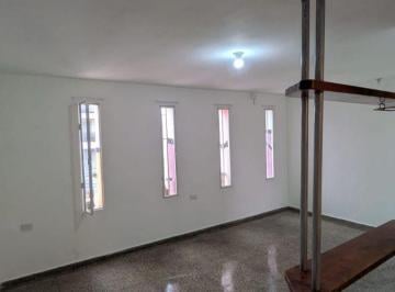 Departamento de 3 ambientes, Córdoba · Un Dormitorio y Medio. Planta Alta. Sin Expensas.