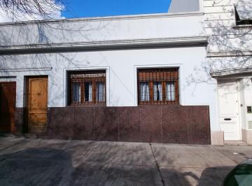 PH · 114m² · 3 Ambientes · Alquiler PH 3 Ambientes - Terraza - Patio Al Frente