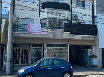 Departamento de 2 ambientes, Avellaneda · Departamento de Dos Ambientes y Medio con Balcón en Piñeyro
