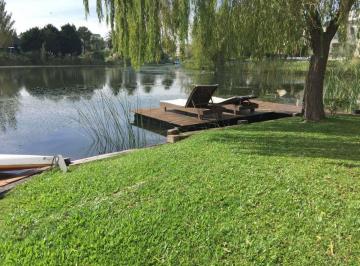 Casa de 5 ambientes, Tigre · Casa a La Laguna en Venta, Los Castores, Nordelta