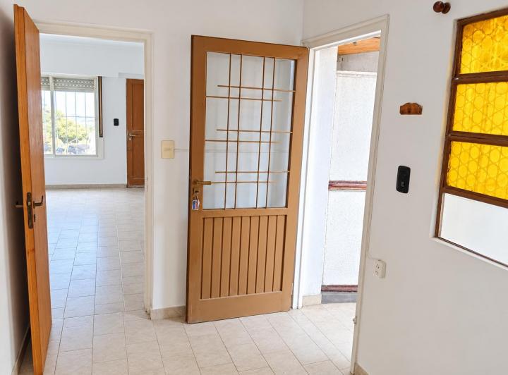 Casa · 95m² · 3 Ambientes · 1 Cochera