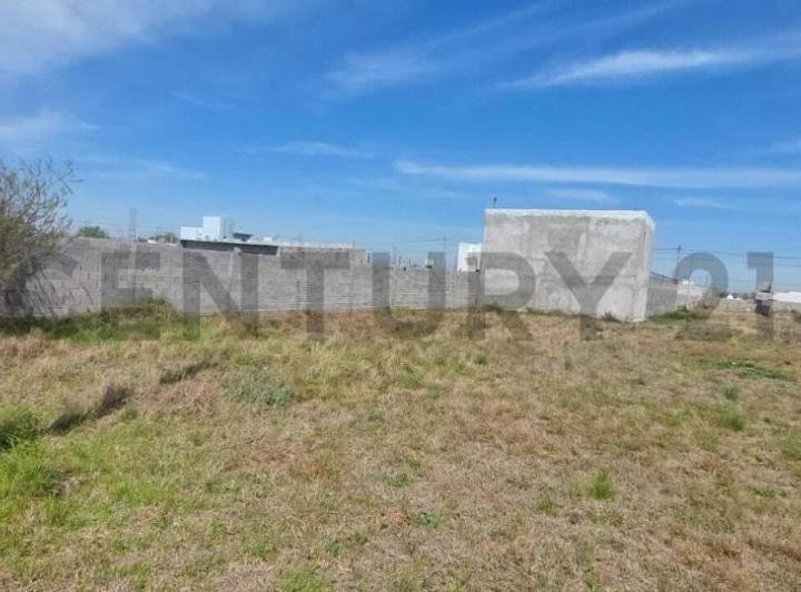 Terreno · 262m²