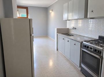 Casa de 4 ambientes, Tres de Febrero · Venta Casa 4 Ambientes en Ciudad Jardin El Palomar a Refaccionar
