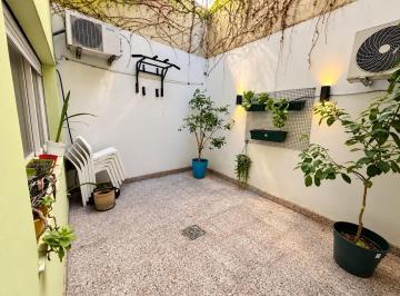PH · 44m² · 2 Ambientes · PH Alquiler Boedo 2 Ambientes con Patio S/expensas