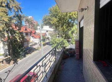 PH · 106m² · 4 Ambientes · PH 4 Amb Al Frente Venta, con Terraza en Caseros