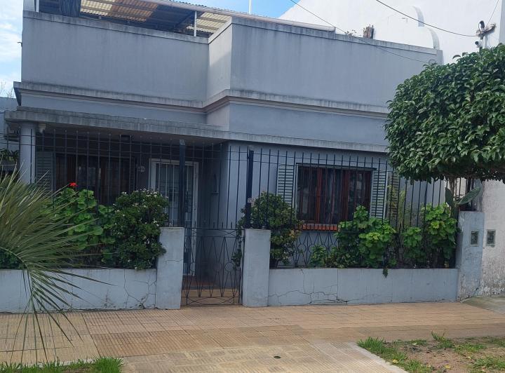 Casa · 61m² · 6 Ambientes