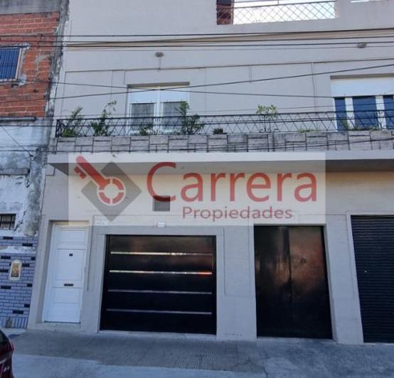 Casa · 160m² · 4 Ambientes · 1 Cochera