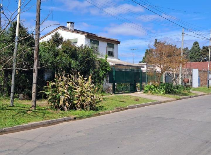 Terreno · 591m²