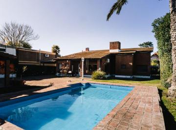 Casa de 7 ambientes, Bahía Blanca · Casa en Venta en Patagonia