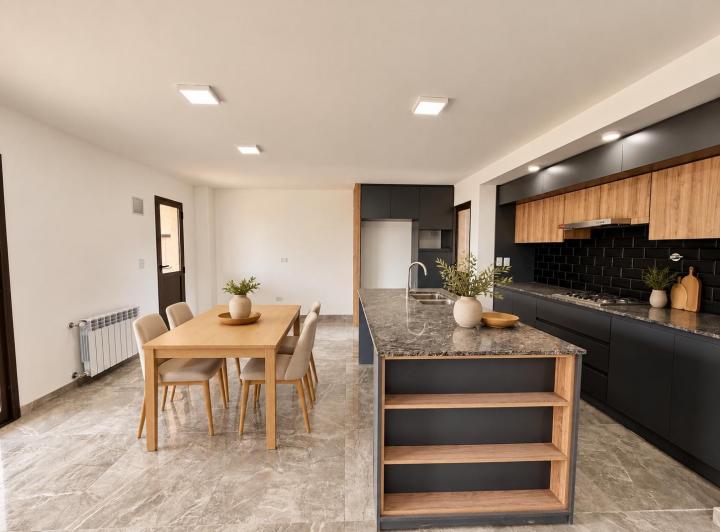 Casa · 204m² · 5 Ambientes · 3 Cocheras