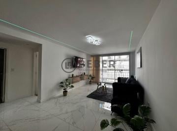 Departamento · 78m² · 3 Ambientes · En Venta Tres Ambientes Al Frente con Balcon, Punta Iglesia