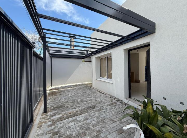 Casa · 65m² · 3 Ambientes · 1 Cochera